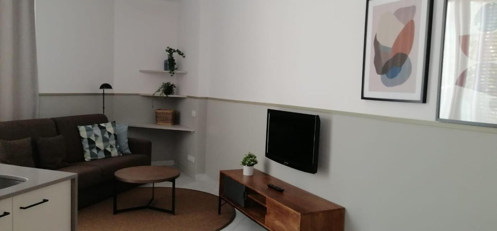 Fisa Rentals Les Corts Apartments Barcelona Exterior photo
